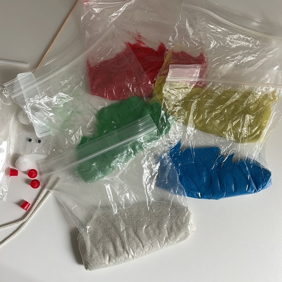 Vintage Deluxe Sand Art Kit - Retro 70s Activity Craft - Ages 5+ - Picture 7 of 7